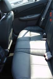 1999 Nissan Sunny Pictures