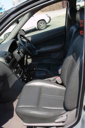 1999 Nissan Sunny Pictures