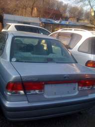 1999 Nissan Sunny Images