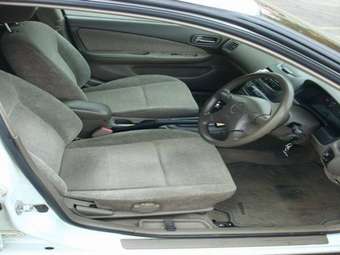 1999 Nissan Sunny Photos