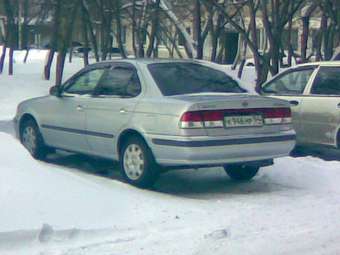1999 Nissan Sunny Pics
