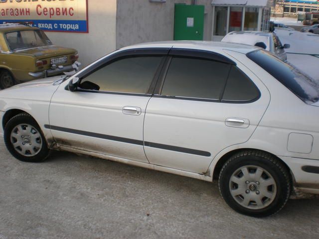1999 Nissan Sunny