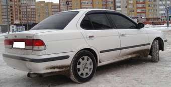 1999 Nissan Sunny Pictures