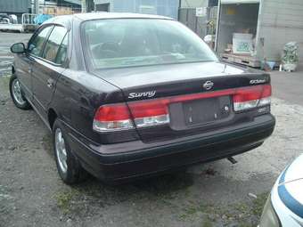 1999 Nissan Sunny Pictures