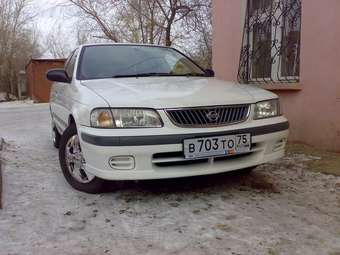 1999 Nissan Sunny Images