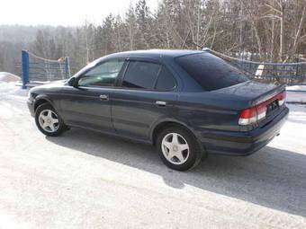 1999 Nissan Sunny Pics