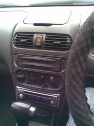 1999 Nissan Sunny Images