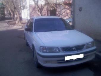 1999 Nissan Sunny Photos