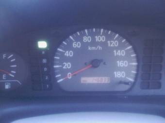 1999 Nissan Sunny Photos