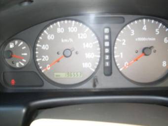1999 Nissan Sunny Photos