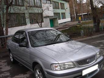 1999 Nissan Sunny Photos