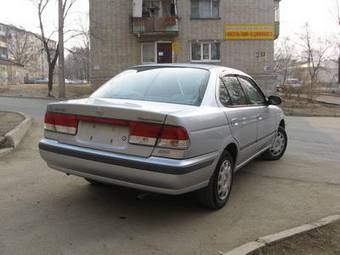 1999 Nissan Sunny Photos