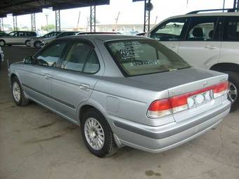 1999 Nissan Sunny Pics