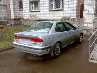 1999 Nissan Sunny Photos