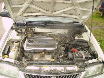 1999 Nissan Sunny Images