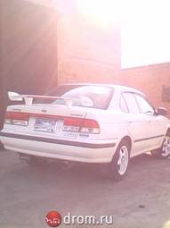 1999 Nissan Sunny Pictures