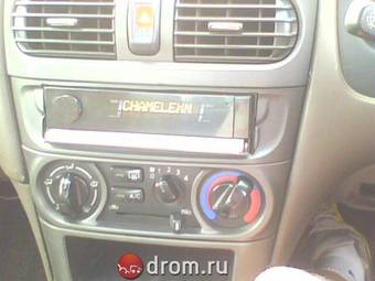 1999 Nissan Sunny Wallpapers