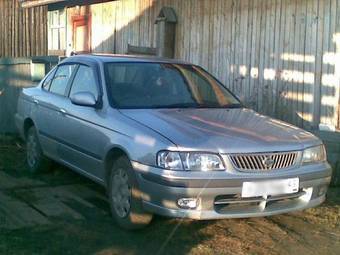 1999 Nissan Sunny Pictures