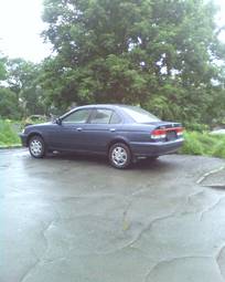 1999 Nissan Sunny Pictures