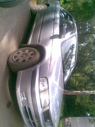 1999 Nissan Sunny Photos