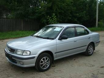 1999 Nissan Sunny Photos