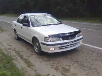 1999 Nissan Sunny Photos