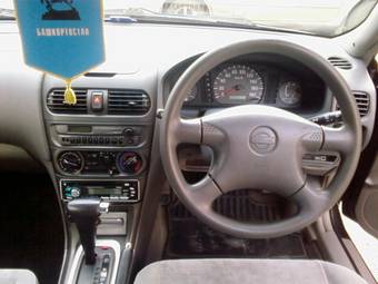 1999 Nissan Sunny Images