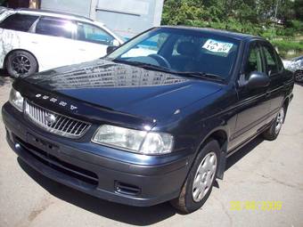 1999 Nissan Sunny Wallpapers
