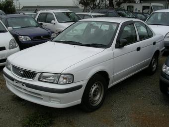 2000 Nissan Sunny