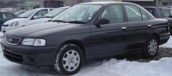 2000 Nissan Sunny