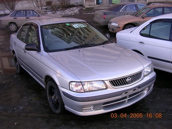 2000 Nissan Sunny