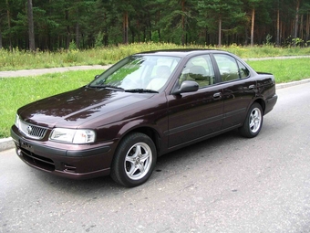 2000 Nissan Sunny