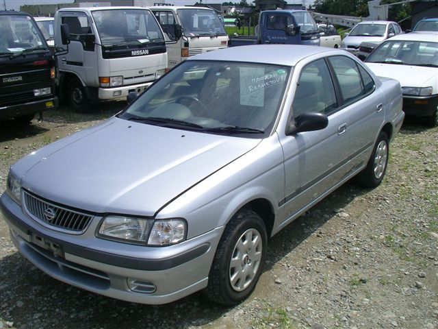 2000 Nissan Sunny