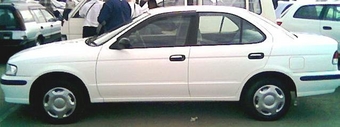 2000 Nissan Sunny