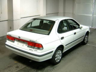 2000 Nissan Sunny