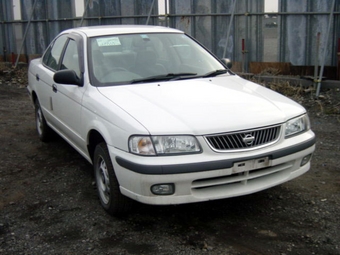 2000 Nissan Sunny