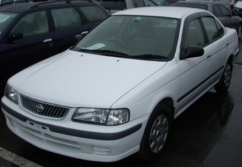 2000 Nissan Sunny