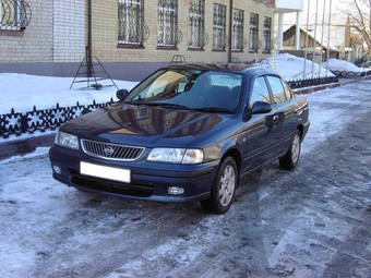 2000 Nissan Sunny