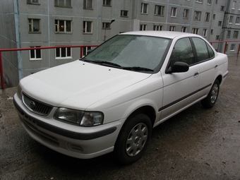 2000 Nissan Sunny