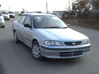 2000 Nissan Sunny