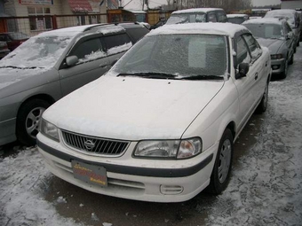 2000 Nissan Sunny