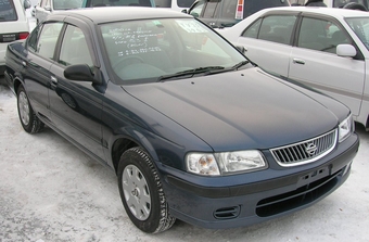 2000 Nissan Sunny