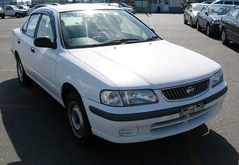 2000 Nissan Sunny