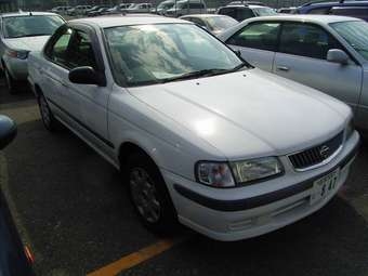 2000 Nissan Sunny