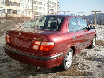 Nissan Sunny