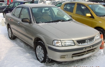 2000 Nissan Sunny