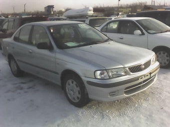 2000 Nissan Sunny