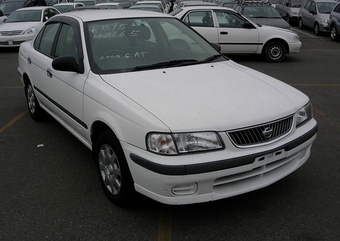 2000 Nissan Sunny