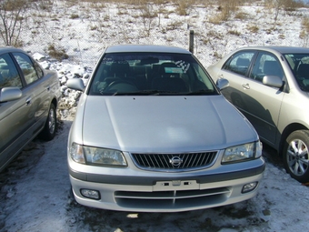 2000 Nissan Sunny