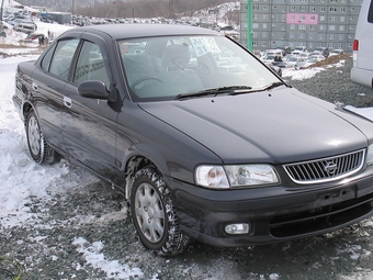 2000 Nissan Sunny